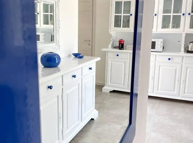 Bed & Breakfast Tea House